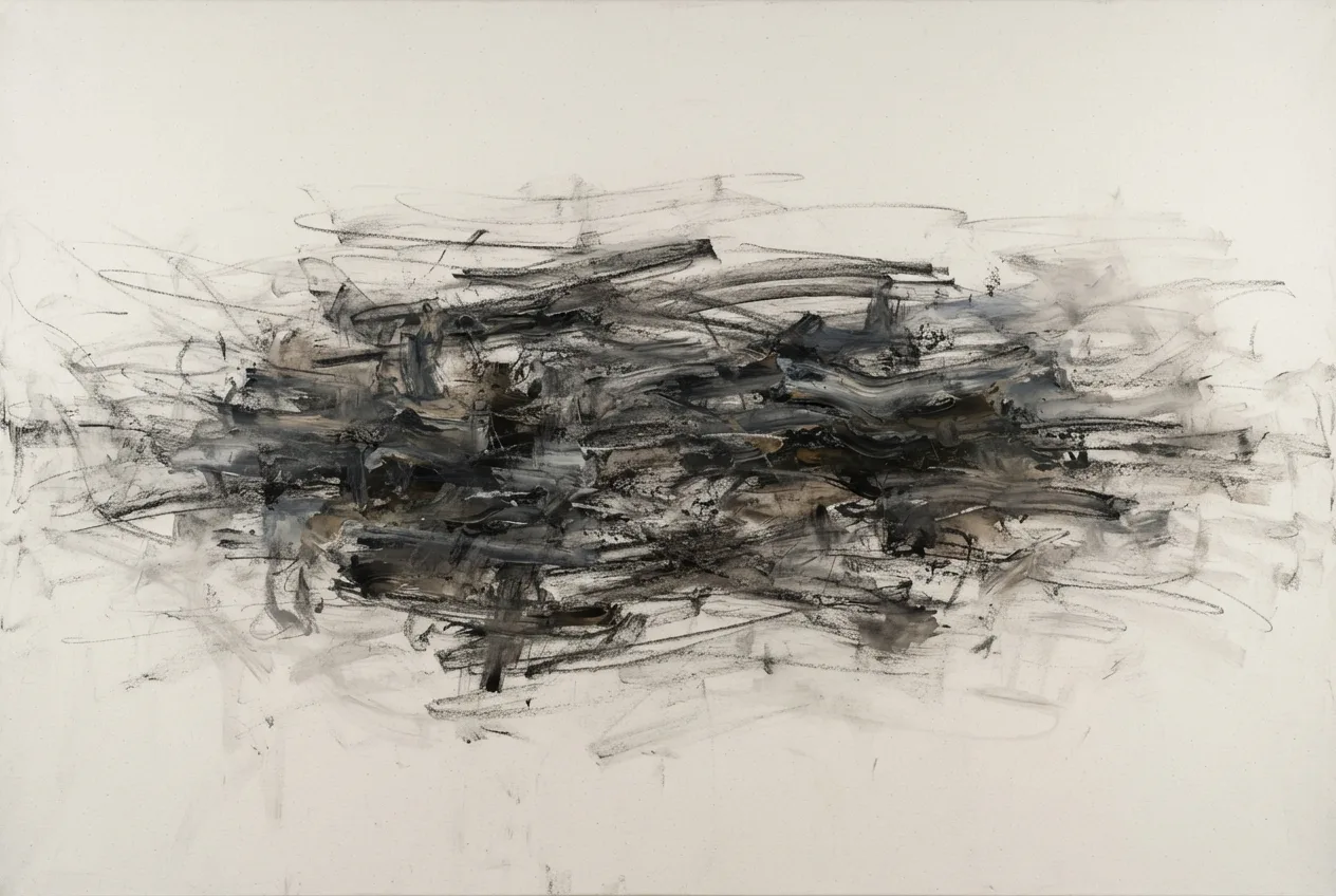 Tomas Vilde, Sweep: sweeping horizontal charcoal strokes, dense at the center and thinning toward the edges